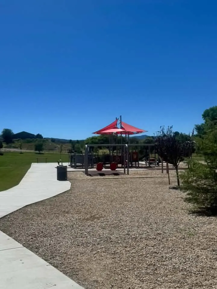 Hunt A: playground photo clue